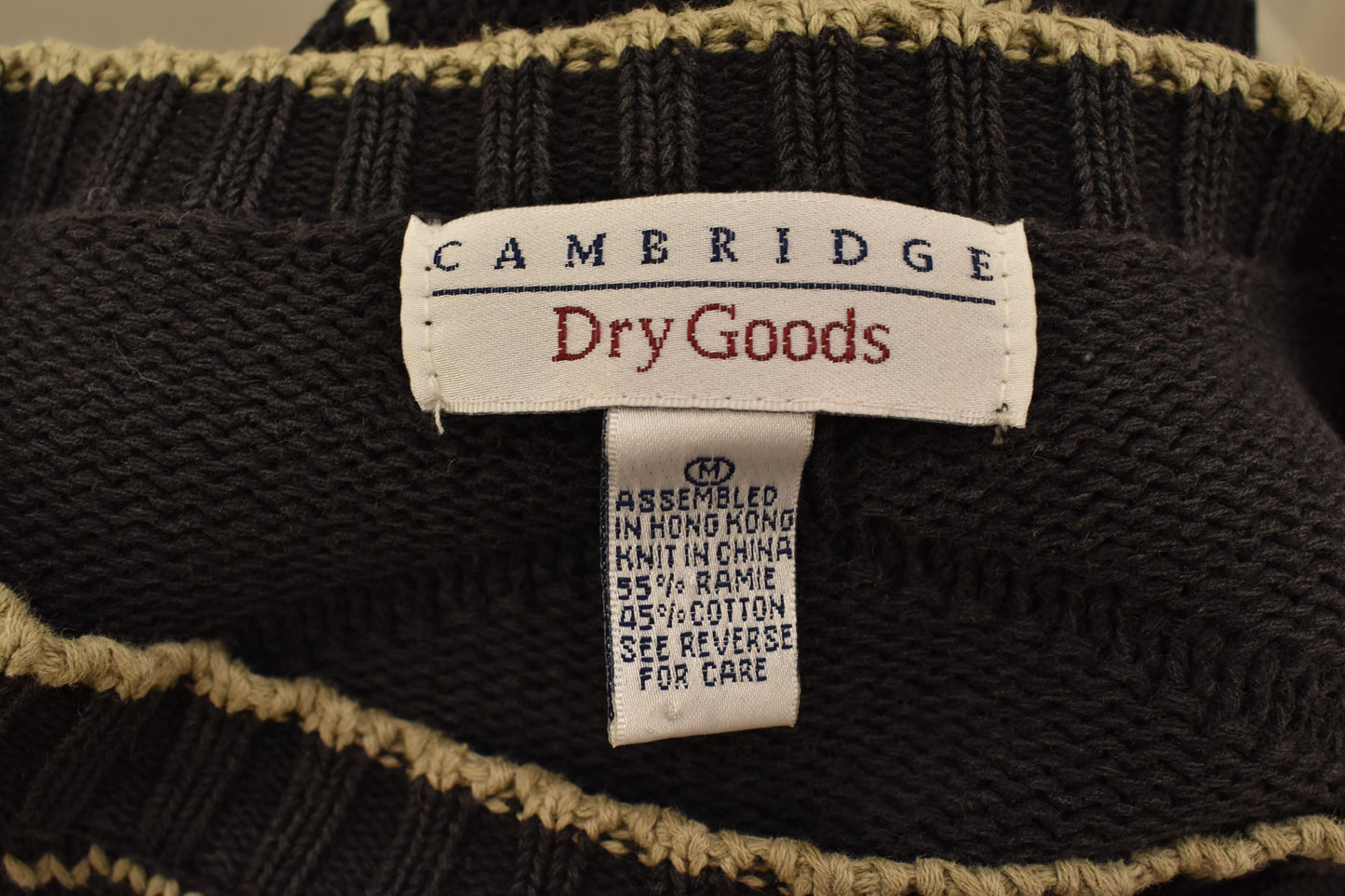 Elevated & earthy 1990's textured knitwear