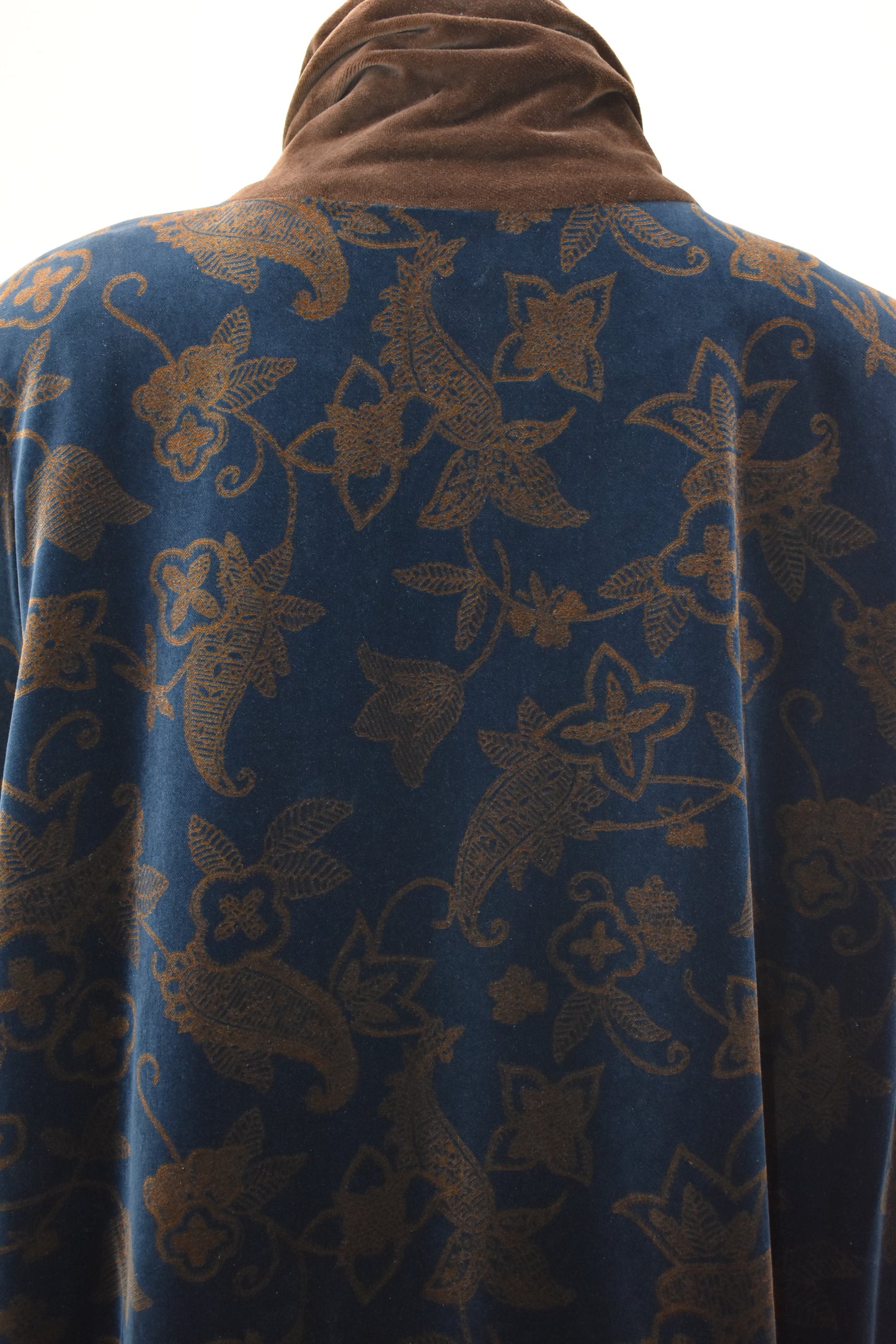 Women's vintage outerwear. Velour coat cloak in floral print