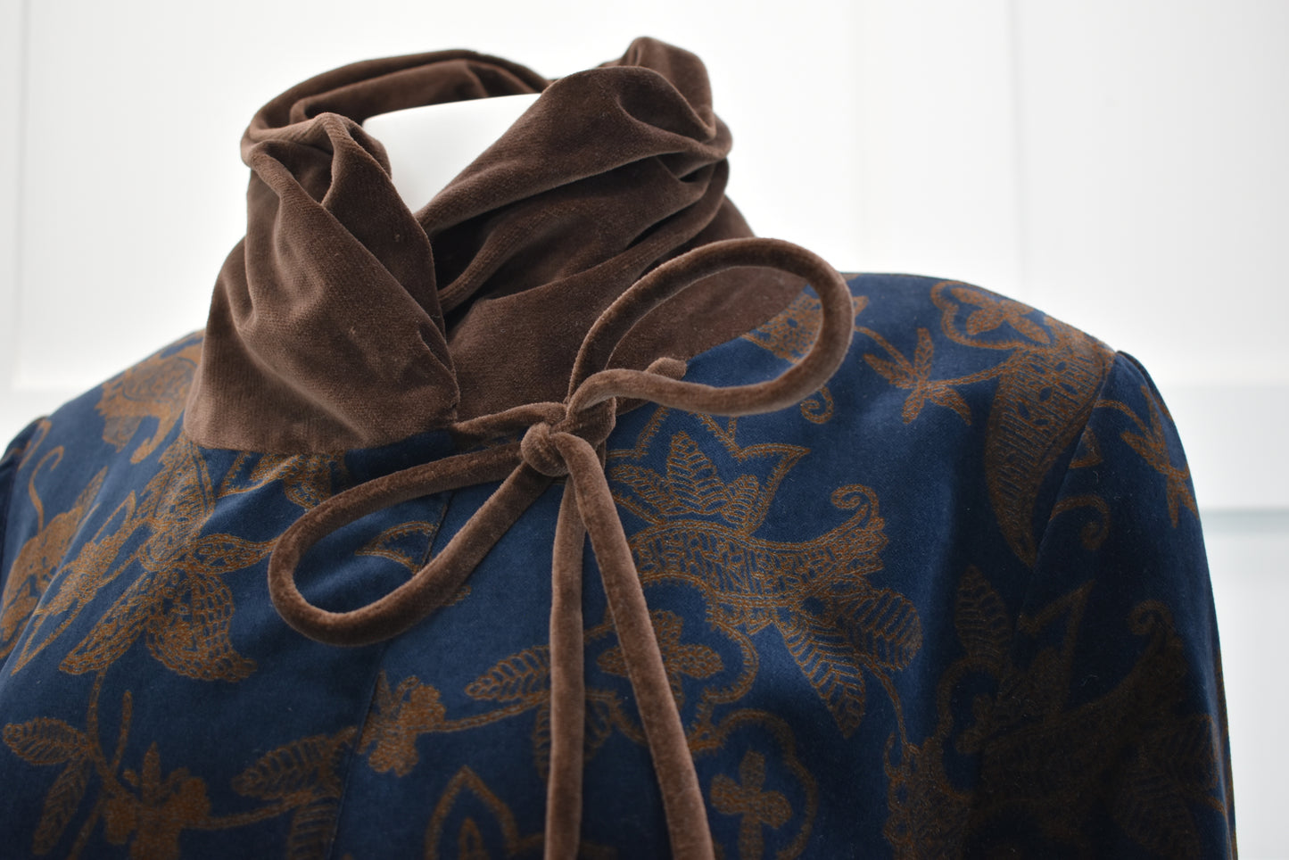Women's vintage outerwear. Velour coat cloak in floral print