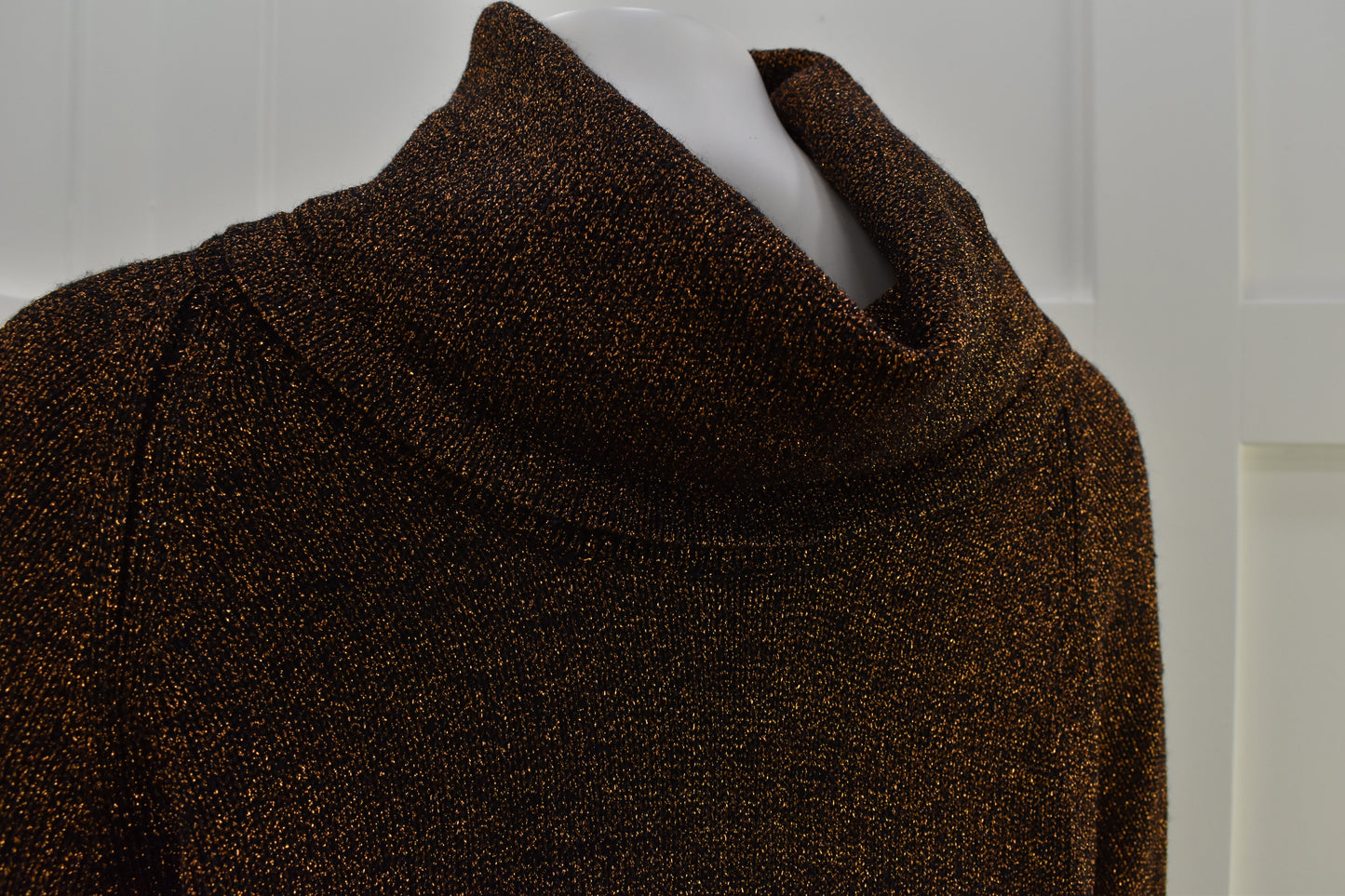 Women's vintage tunic sweater in black wool and cooper bronze metallic Size Medium