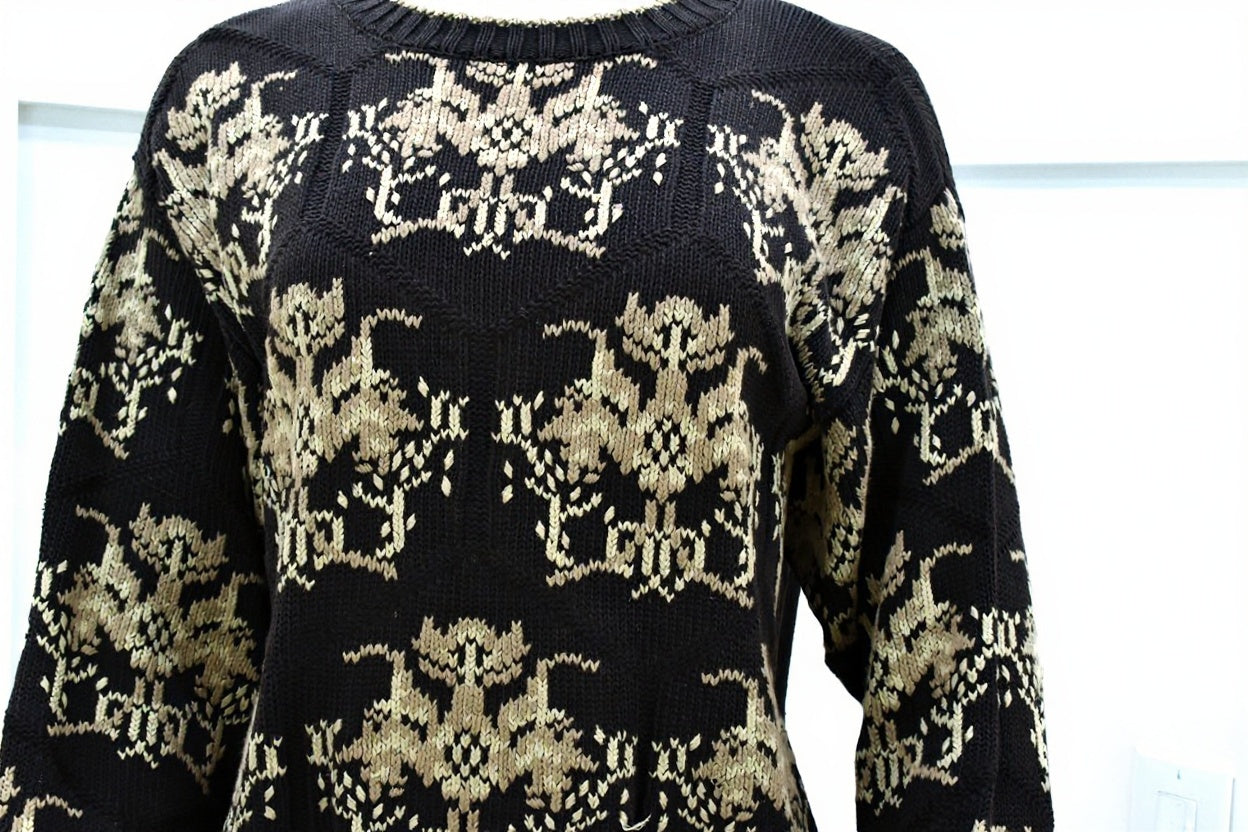 Elevated & earthy 1990's textured knitwear